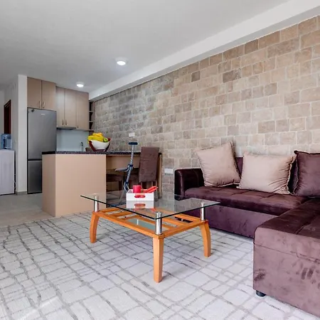 Presidente Apartment