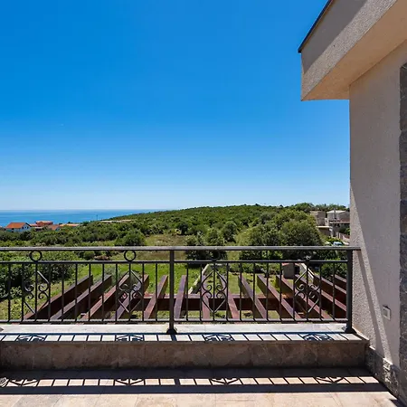 Presidente Apartment